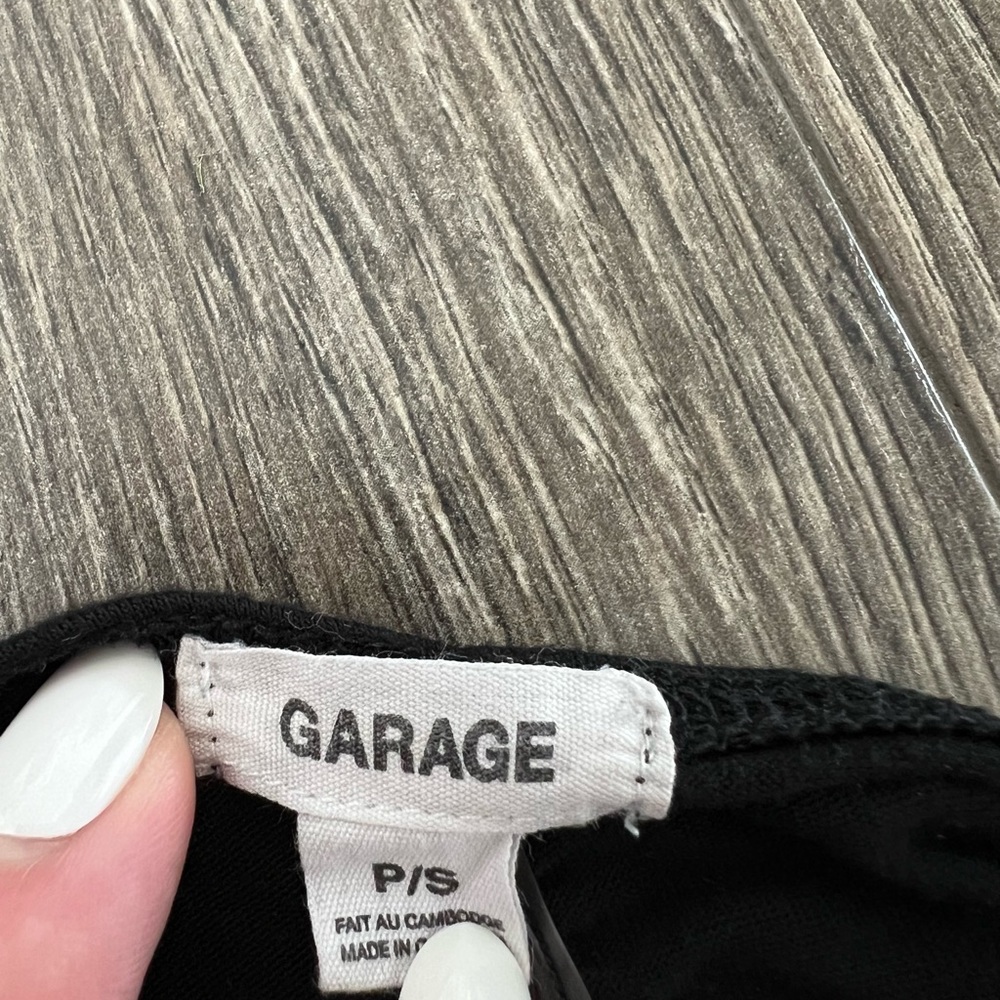 Garage Ruched Cropped Tank Top - Picture 3 of 3